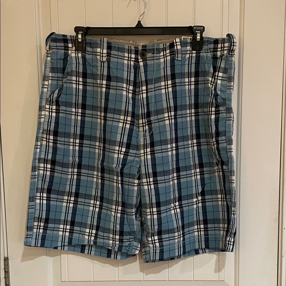 American Eagle NWT size 38 Men's Blue Plaid Shorts Classic length